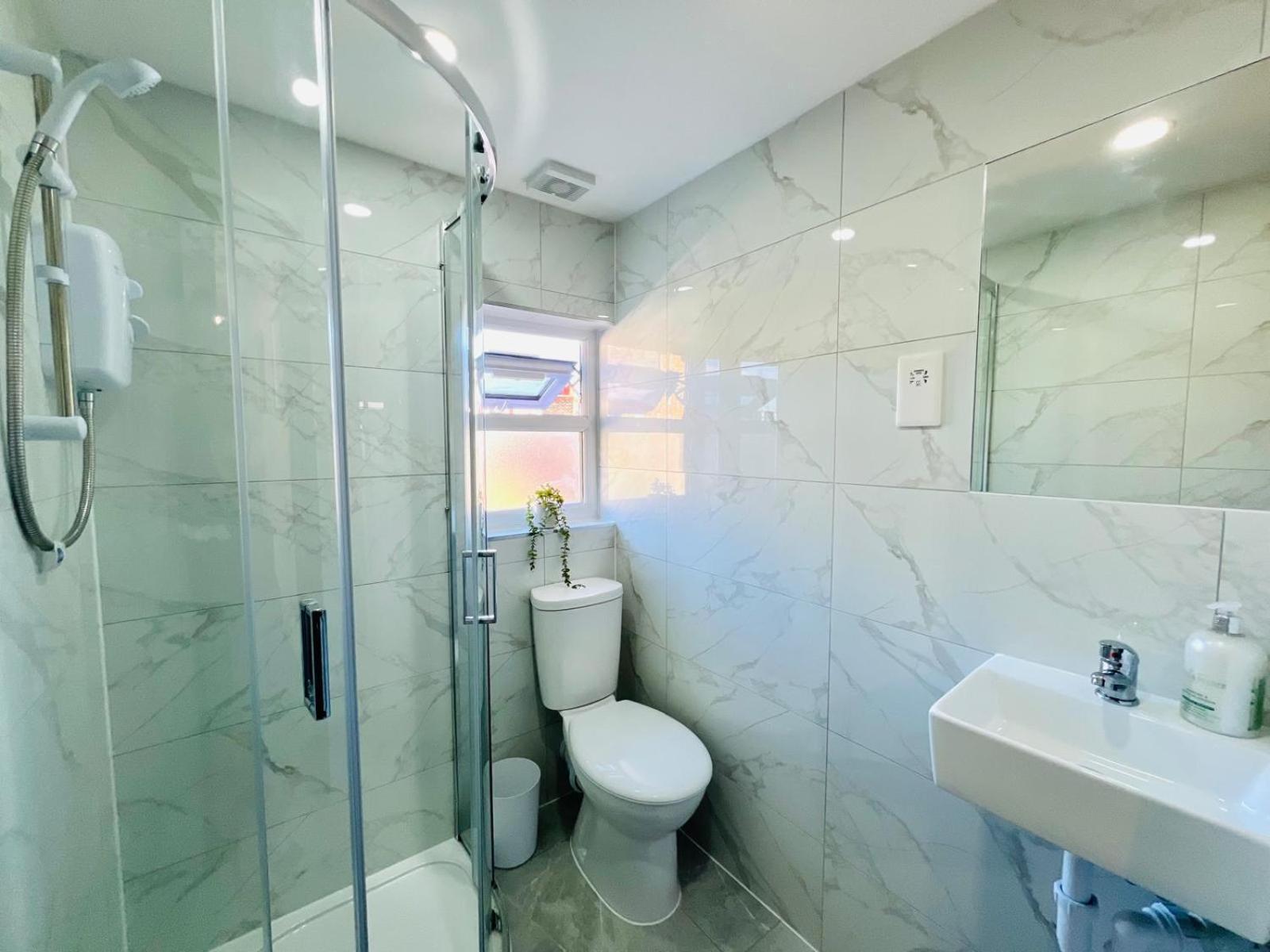 Caledonian House - Vibrant Vibe Apartamento