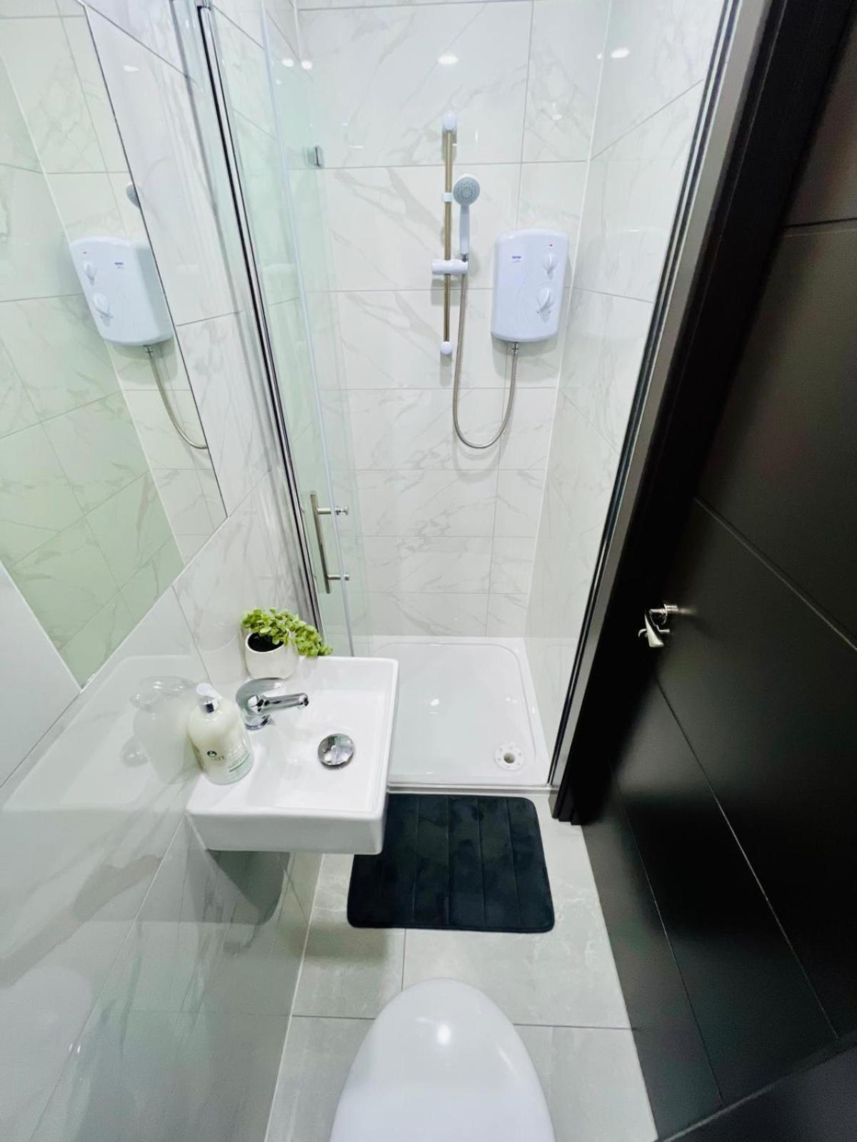 Apartamento Caledonian House - Vibrant Vibe *